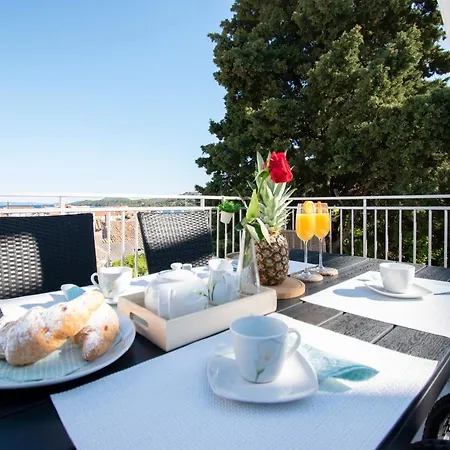 Tresan Tribunj (Sibenik-Knin)