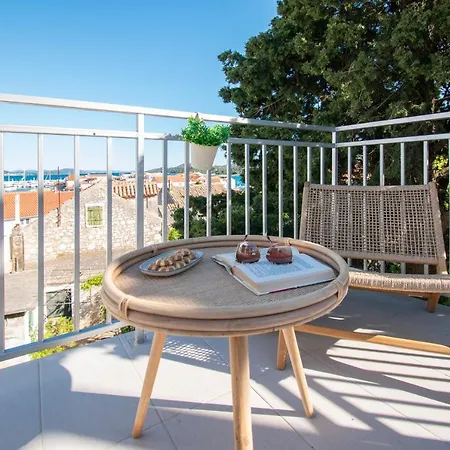 Apartman Tresan *