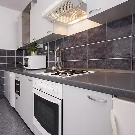 Tresan Apartman